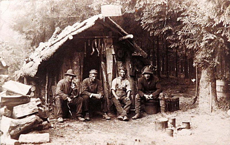 Köhlerhütte mit Köhlergeläut